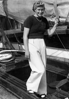 Ragnhild: RAGNHILD HVEGER