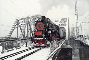 Universelle: Railway bridge across Yenisei river, 1999