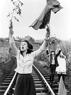 THE RAILWAY CHILDREN