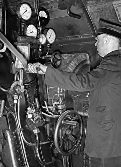 Operate: Railway personnel in Germany, 1936