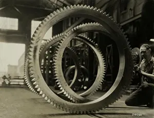 Transmit: RAILWAY RING GEARS