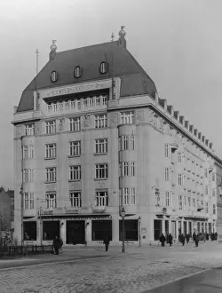 Dormitory: Railwaymen's home in Vienna, 1913