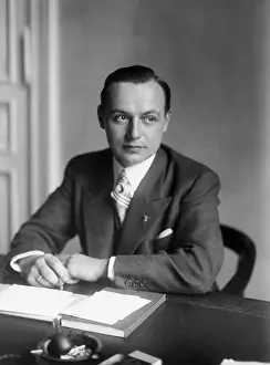 Rainer: Rainer Schloesser, 1935