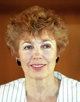 Gorbacheva: Raisa Gorbacheva, 1990
