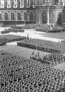 Lutze: Rally of the Austrian Legion in Vienna, 1938