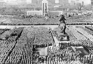 Heldenplatz: Rally on the Heldenplatz in Vienna, 1941