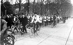 Paramilitary: Rally of the RFB on May Day, 1928