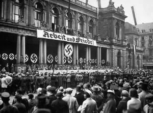 Adorned: Rally at the start of the motorway construction in Frankfurt