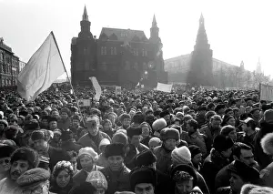 Supporting: Rally supporting Boris Yeltsin, 1991