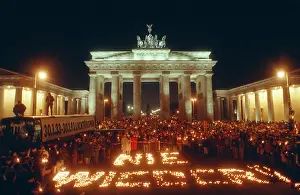 1990er: Rally against xenophobia in Berlin