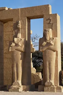 Mortuary: Rameseum. Pillars with osirian statues. Egypt