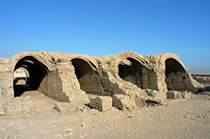 Warehouses: Ramesseum. Temple area designed to barns or warehouses. Luxo