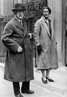 Isabel: Ramsay MacDonald and Daughter