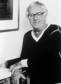 Bradbury: RAY BRADBURY?