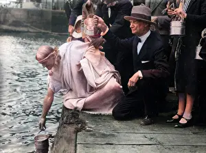 Isadora: RAYMOND DUNCAN