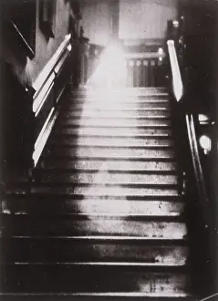 Reinstated110516: RAYNHAM HALL GHOST 1936
