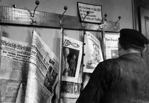 Saying: Reading room, 1934