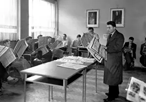 Studenti: Reading room at student dormitory in Prague
