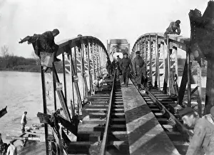 Rebuild: Rebuilding a bridge, 1917
