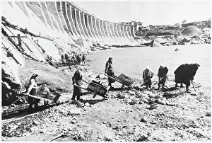 Rebuilding: REBUILDING DNIEPER DAM