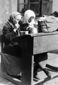 Countless: Reception camp for civilians on the Eastern Front, 1942