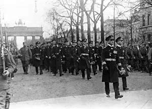 Raiding: Reception of the crew of the SMS Wolf in Berlin, 1918