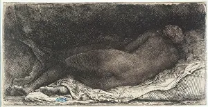 Reclining: Reclining naked woman