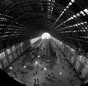 Kievsky: Reconstruction of Kievsky railway terminal, 1981