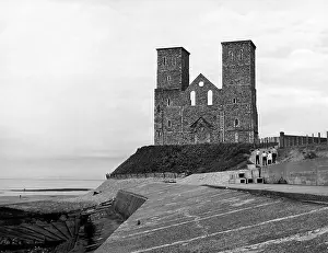Reculver: RECULVER CHURCH