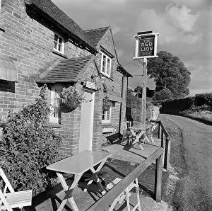 Ashendon: Red Lion Pub