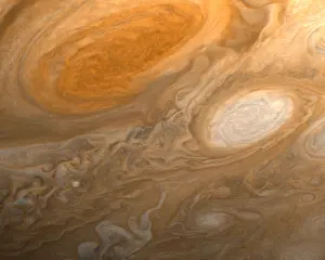 Cyclonic: RED SPOT ON JUPITER