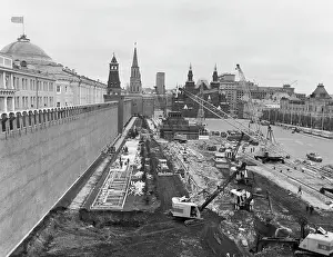 Renovation: Red Square renovation, 1974