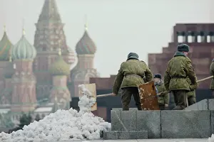 Mamontov: Red Square in Wintertime