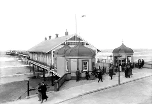 Redcar: Redcar, the Pier 1913