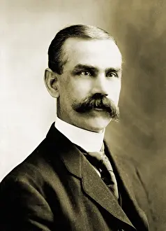 Smoot: Reed Smoot (1862-1941) was the first Mormon ?