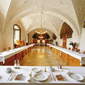 Flor: Refectory