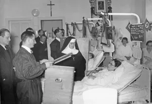 Ballot: Referendum in a Viennese hospital, 1938