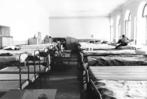 Bunk: Refugee camp Traiskirchen