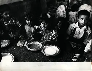 Mealtimes: Refugees