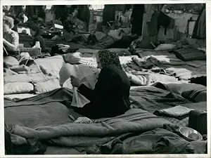 Overcrowded: Refugees