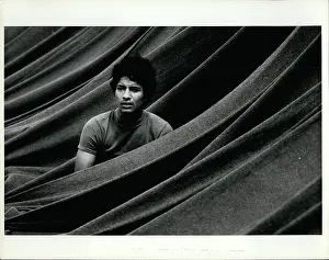 Cots: Refugees