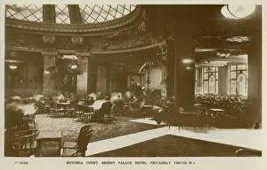 Rotunda: Regent Palace Hotel - Piccadilly Circus, London, W1