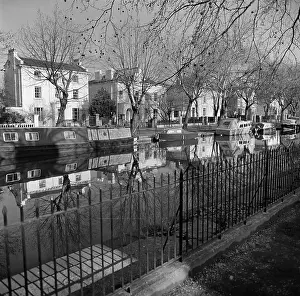 Blomfield: Regents Canal, London