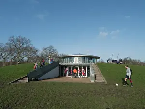 X000d: Regent's Park, The Hub, London