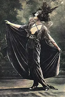 Marchande: Regine Flory in The Passing Show