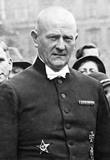 Synod: Reich Bishop Ludwig Muller