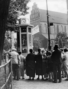 Adalbert: Reich speaker column in Breslau, 1938
