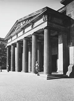 Reichsehrenmal: The Reichs Ehrenmal in Berlin