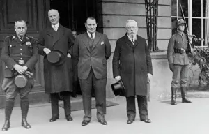 Esser: Reichstag Bureau