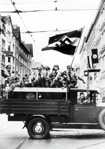 Megaphone: Reichstag election, 1933